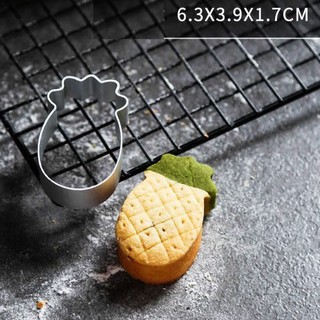 Khuôn nhấn inox hình quả dứa | Merit Cake Shop
