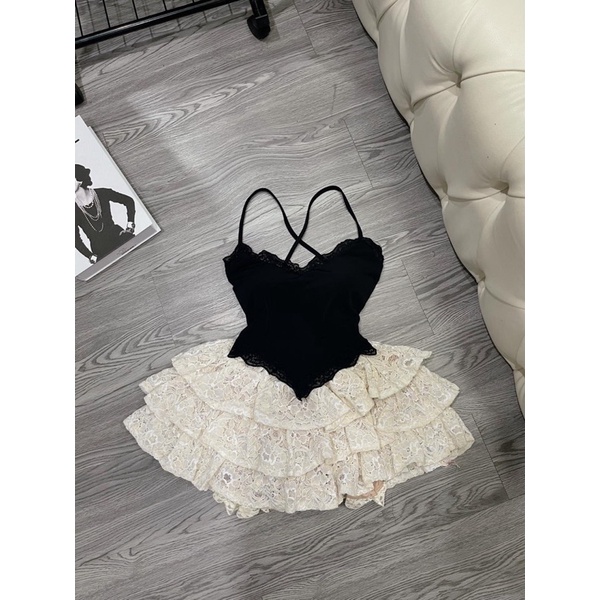 Set 2 món chân váy phối ren áo phối ren