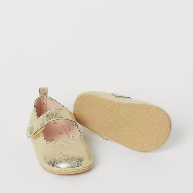 Giày nhũ vàng HM sz baby siêu xinh