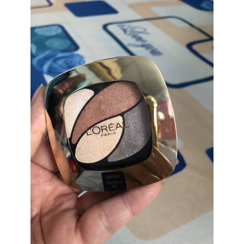 #Phấn mắt #L'Oreal Paris Color Riche Quad Eyeshadow Smoky Beige - Trench E1. Hàng xách tay