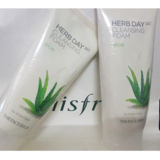 Sữa Rửa Mặt Cung Cấp Nước HERB DAY 365 CLEANSING FOAM ALOE