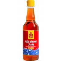 Hộp 2 chai Nước mắm Nhỉ Cá cơm 40 độ đạm- 584 Nha Trang - Chai PET 500ml, Date luôn mới.