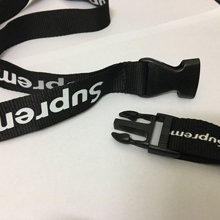 Supreme Lanyard - Dây đeo thẻ