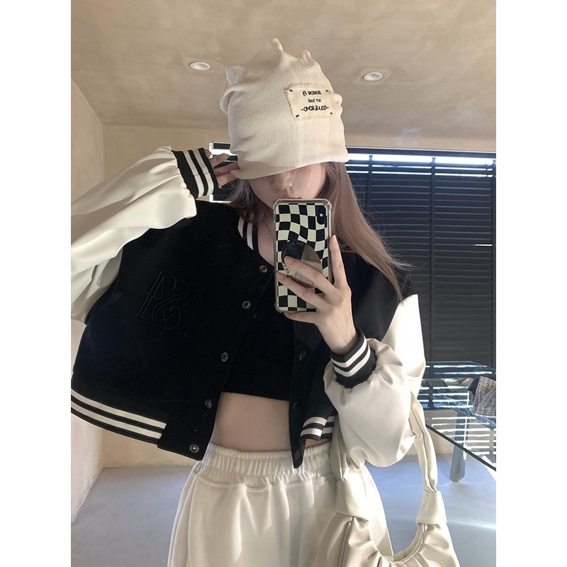 Áo Bomber Croptop Cúc Bấm - Áo khoác nỉ nữ thể thao kẻ sọc dáng cộc, thiết kế đơn giản, bắt mắt HOT | BigBuy360 - bigbuy360.vn