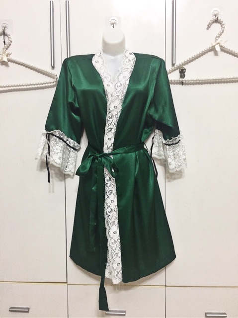 Áo choàng phi lụa | BigBuy360 - bigbuy360.vn