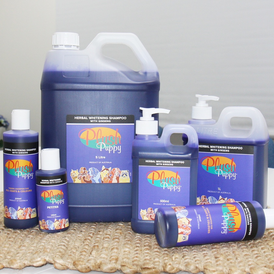 Sữa tắm trắng giữ màu tinh chất sâm cho chó & mèo