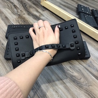 Túi cầm tay đinh tán (ảnh thật)