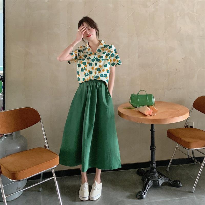 Hong Kong Style Fried Street Age Reducing Fashion Suit Women's Retro Floral Shirt Design Feeling Small Crowd Light Familiar Skirt Two Piece Women's Dress[delivery Within 5 Days]