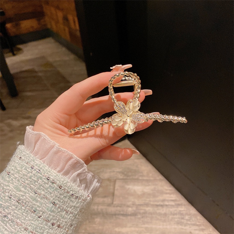 Kẹp Tóc Hình Nơ Đính Đá Kim Cương Toàn Bộ