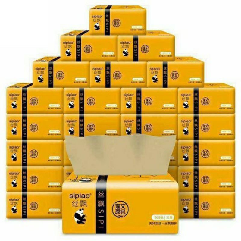 1 gói giấy ăn gấu trúc gồm 300 tờ