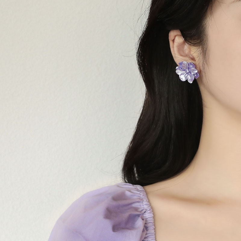 Khuyên tai kẹp không bấm lỗ chốt điều chỉnh K042 bằng hợp kim mạ bạc hình bông hoa bigsize dáng ngắn Leous Accessories