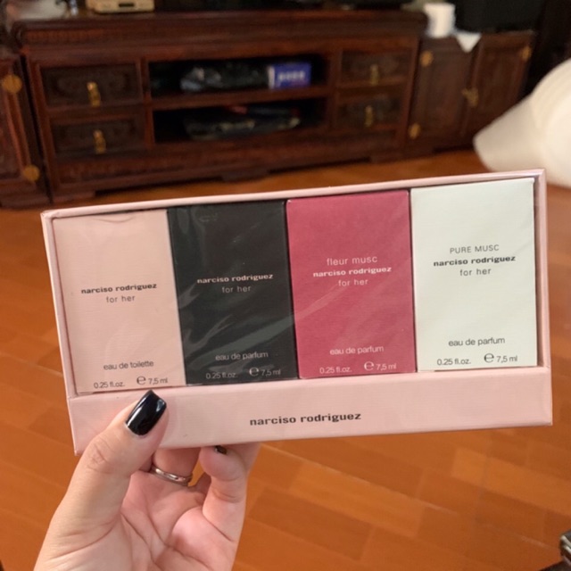 Set Bộ Nước Hoa Narciso Rodriguez mini 4 chai / 7,5ml chai