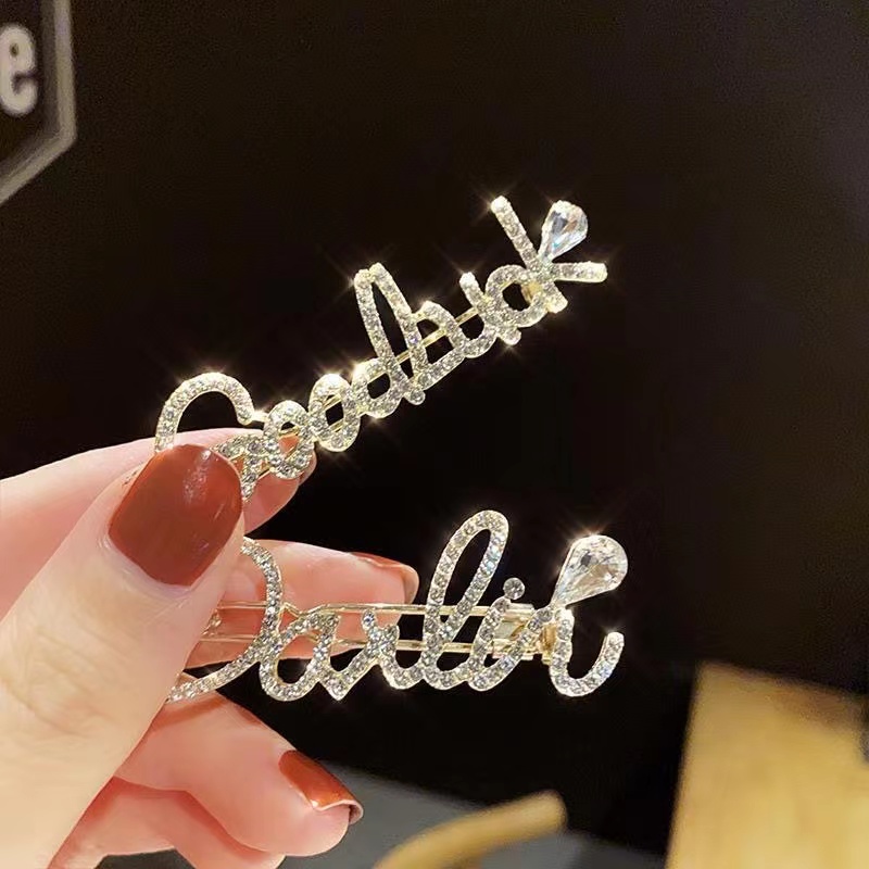 1 Kẹp Tóc Hình Chữ Cái Thời Trang Dành Cho Nữ