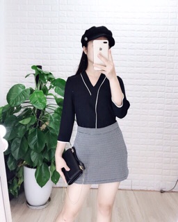 Quần váy kẻ Bershka
