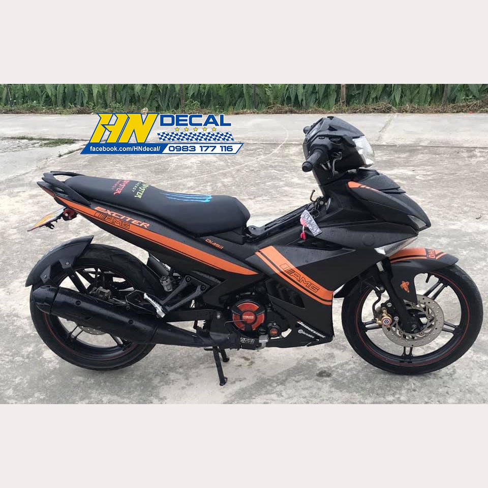 Tem Trùm Exciter 150 Đen Nhám Chỉ Cam