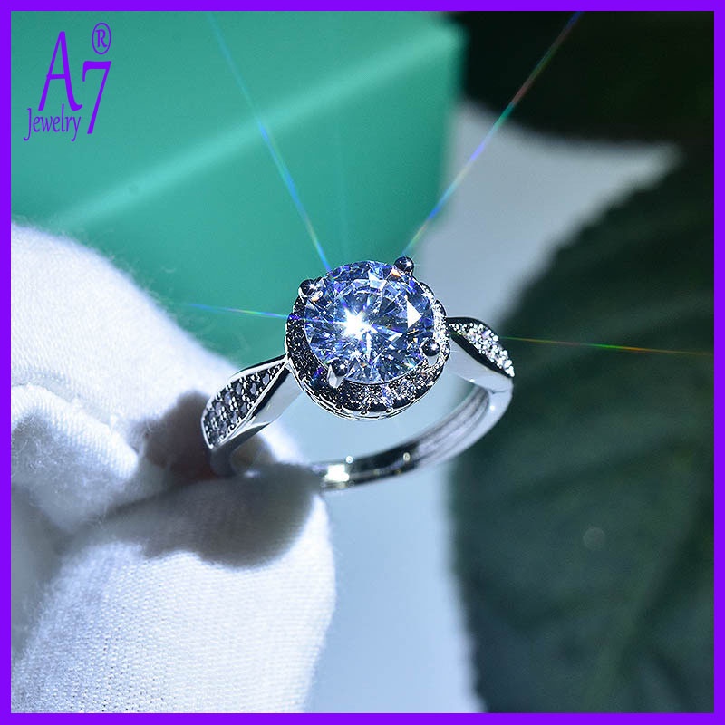 Nhẫn đeo tay hình mũi tên có thể điều chỉnh 2 karat Moissanite