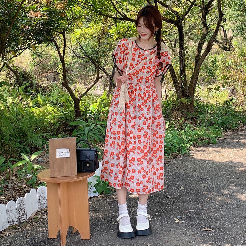 Đầm Tay Ngắn Hoạ Tiết Hoa Thiết Kế Hợp Thời Trang