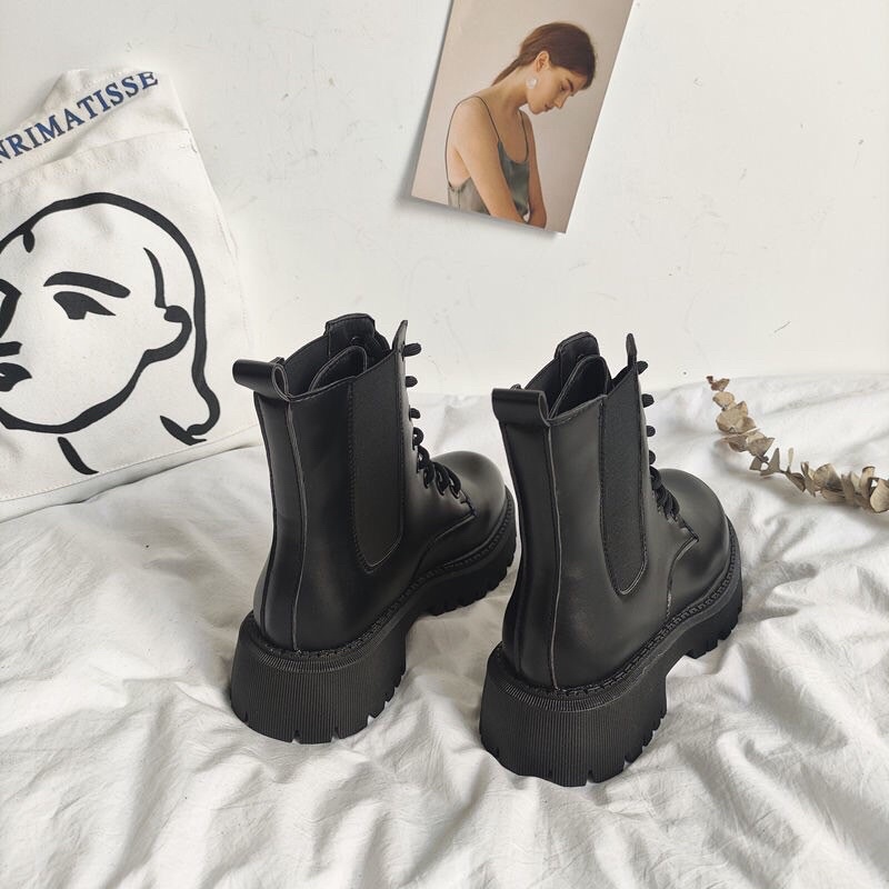 Giày Boot Chiến Binh Buộc Dây