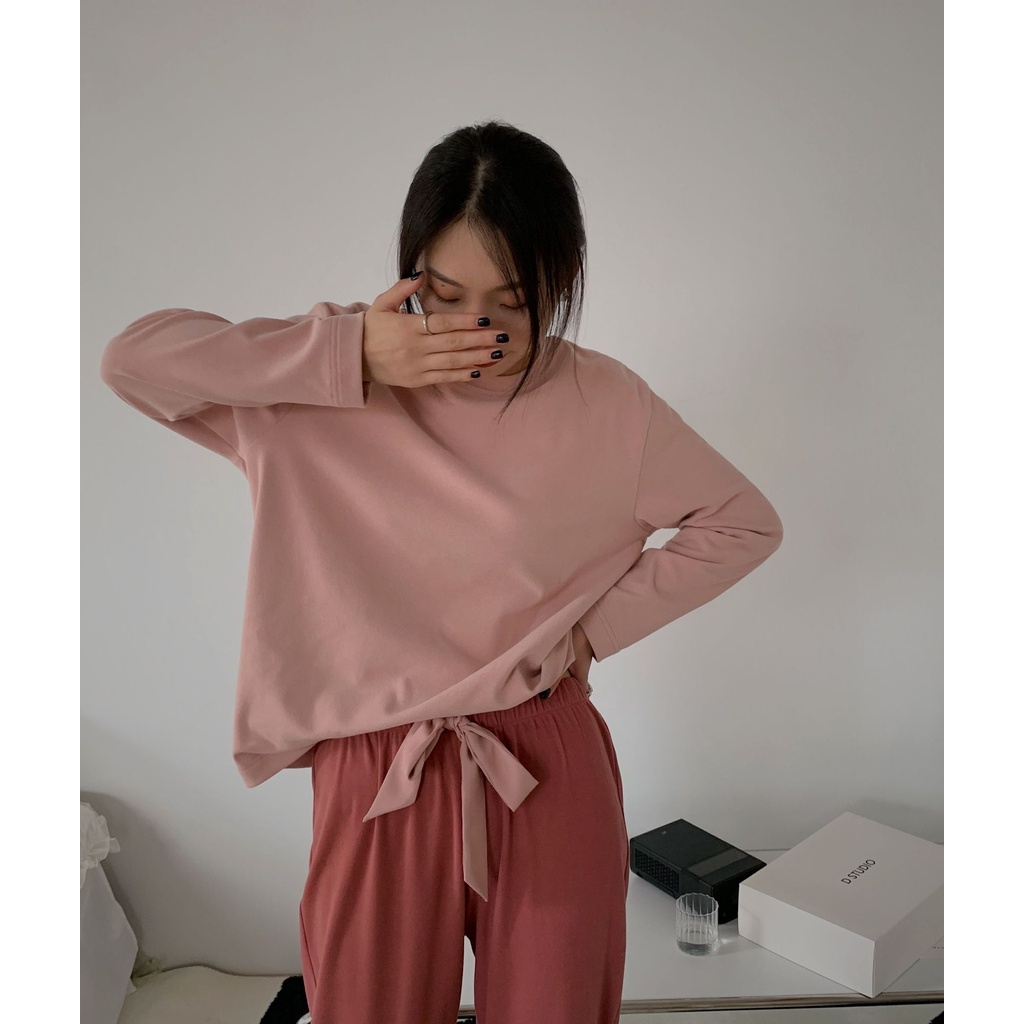 Uri - Bộ đồ mặc nhà  - Chất liệu Nỉ dày dặn | BigBuy360 - bigbuy360.vn