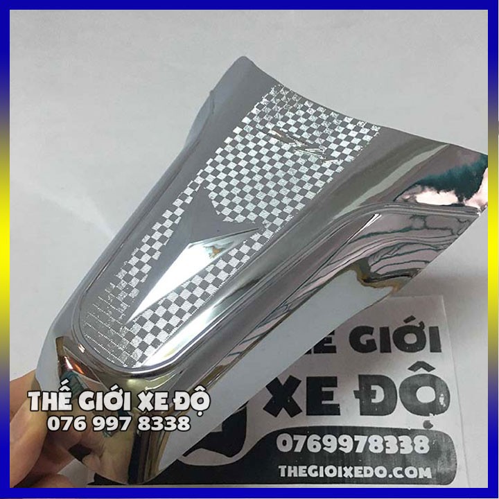 Ốp đèn soi biển số sh 2020