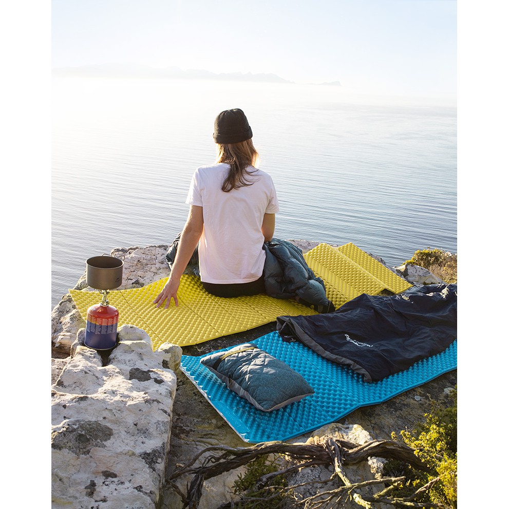 Đệm xốp dã ngoại gấp gọn Naturehike NH20FCD07
