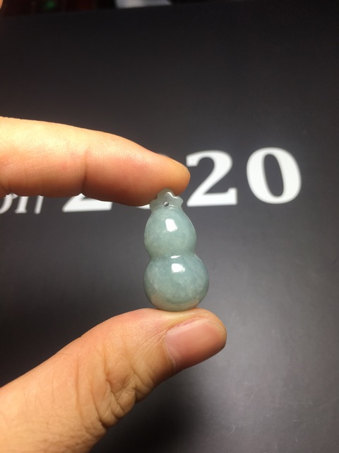 Mặt dây chuyền hồ lô Jadeite