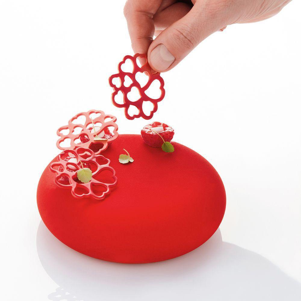 Khuôn Làm Bánh Kẹo Mềm / Sô Cô La Họa Tiết Ren 3D Tiện Lợi Dành Cho