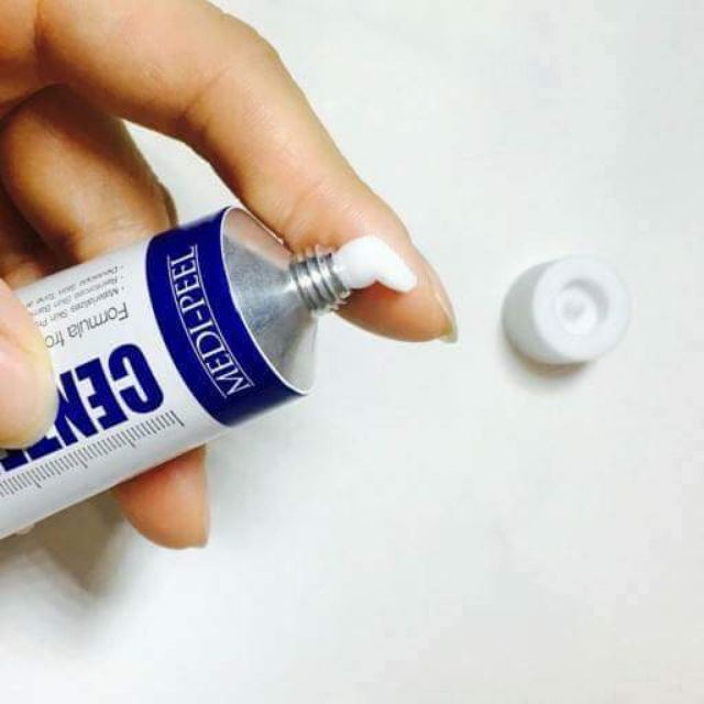 Kem Rau Má Giảm Mụn Dịu Da Medi Peel Centella Mezzo Cream