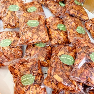 chuối sứ sấy giòn.