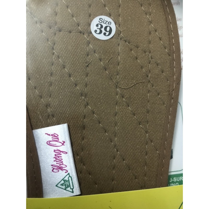 Lót giày Hương Quế, giao đúng hàng của Hương Quế. mẫu y hình,size 38 đến 43, thơm Quế lắm khách ah.