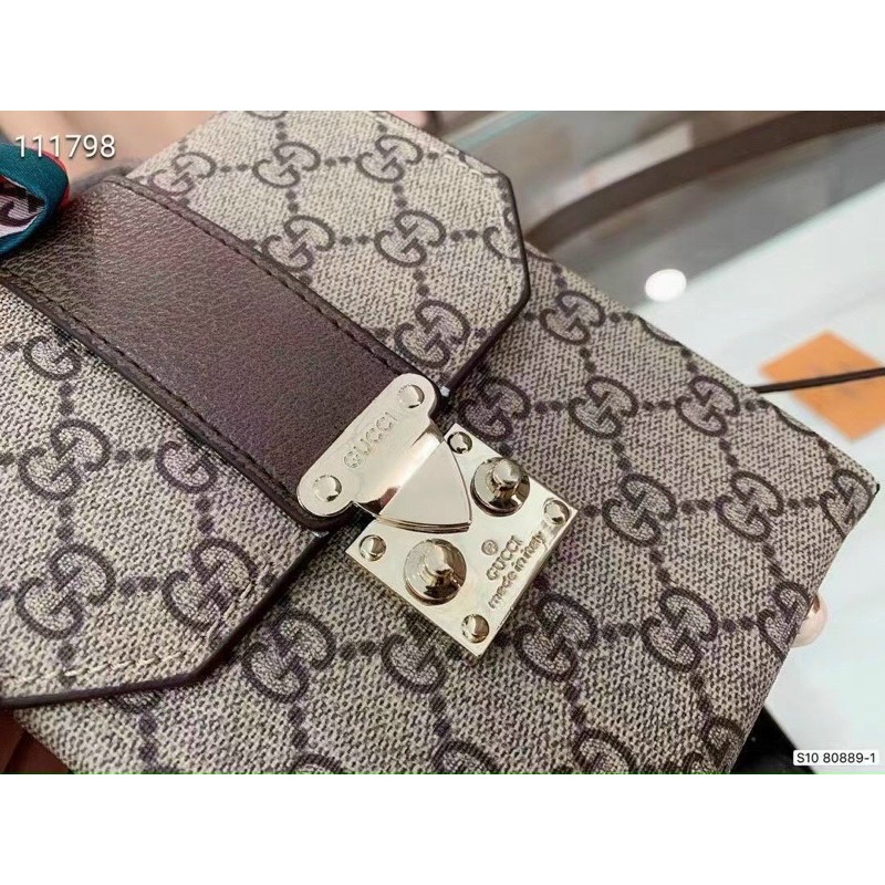 Túi Gucci mini dáng hộp cá tính