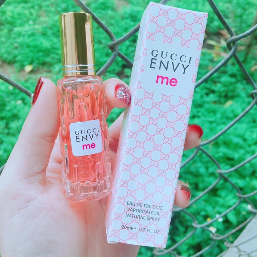 Nước hoa mini nữ Gucci Envy Me chai 20ml dạng xịt mẫu 4d- Mùi