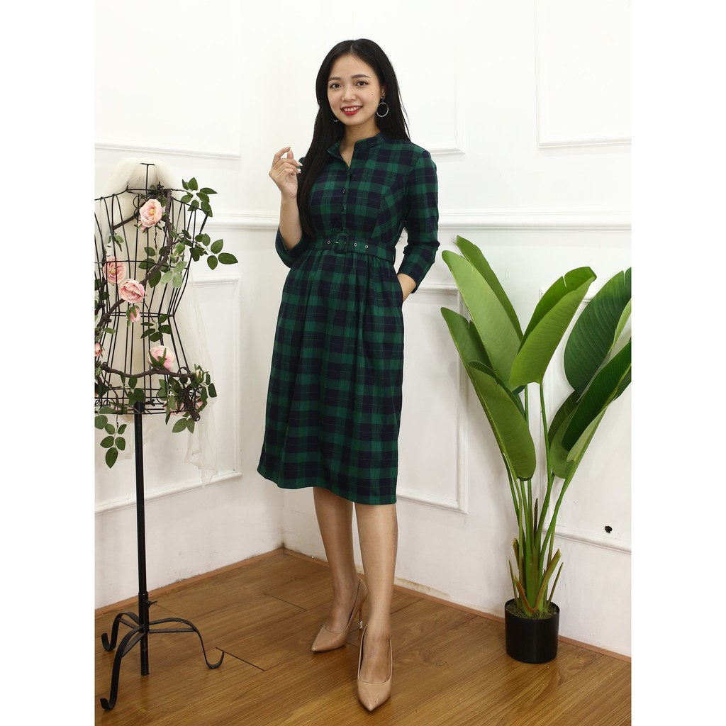 Đầm xòe caro đỏ đai siêu xinh (ảnh thật shop chụp)