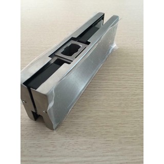 Kẹp kính trên Deller- Kẹp kính cửa thủy lực - 6420