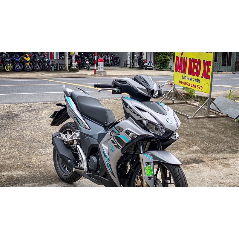 Tem rời Winner X V3 dán cho xe màu bạc