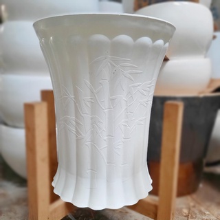 Chậu nhựa ống trúc nhiều kích thước đáy chậu cao giúp thoát nước tốt chống úng
