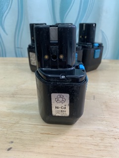 Pin hitachi 12v