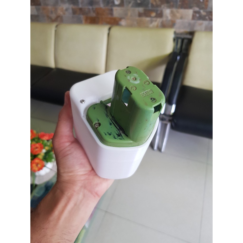 Vỏ pin Hitachi - 10 cell pin 18650