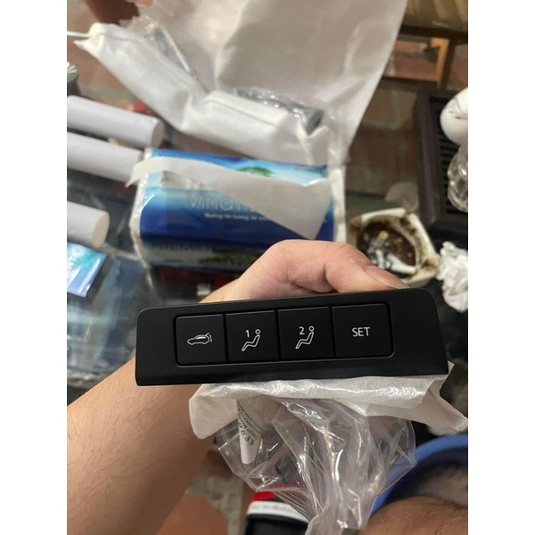 Nút mở cốp cho mazda 3 2020-2022!