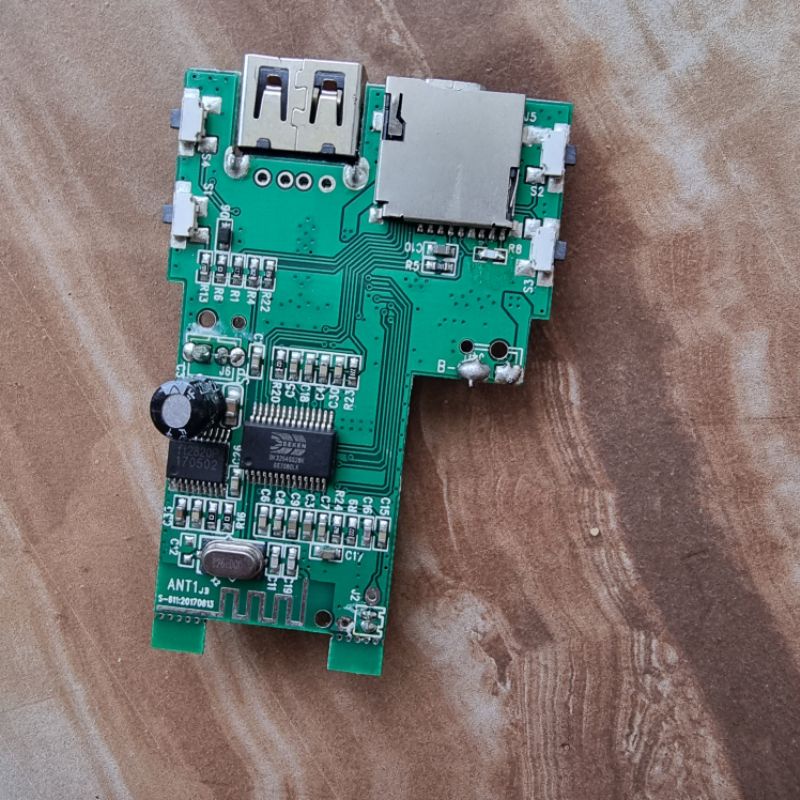 mạch 1 loa bluetooth 5w ic ft2820 âm thanh nổi Class-G 5W cực chất