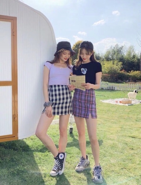 Chân váy kẻ caro nhiều màu ulzzang ( hình shop tự chụp/sẵn ) | BigBuy360 - bigbuy360.vn