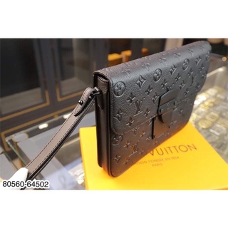 Ví Câm Tay LV Nam In Logo Hình Siêu Đẹp - Ví Cầm Tay LV Logo Dập Chìm Cực Xin