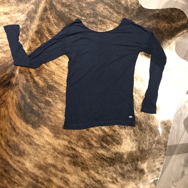 Áo dài tay mỏng edc