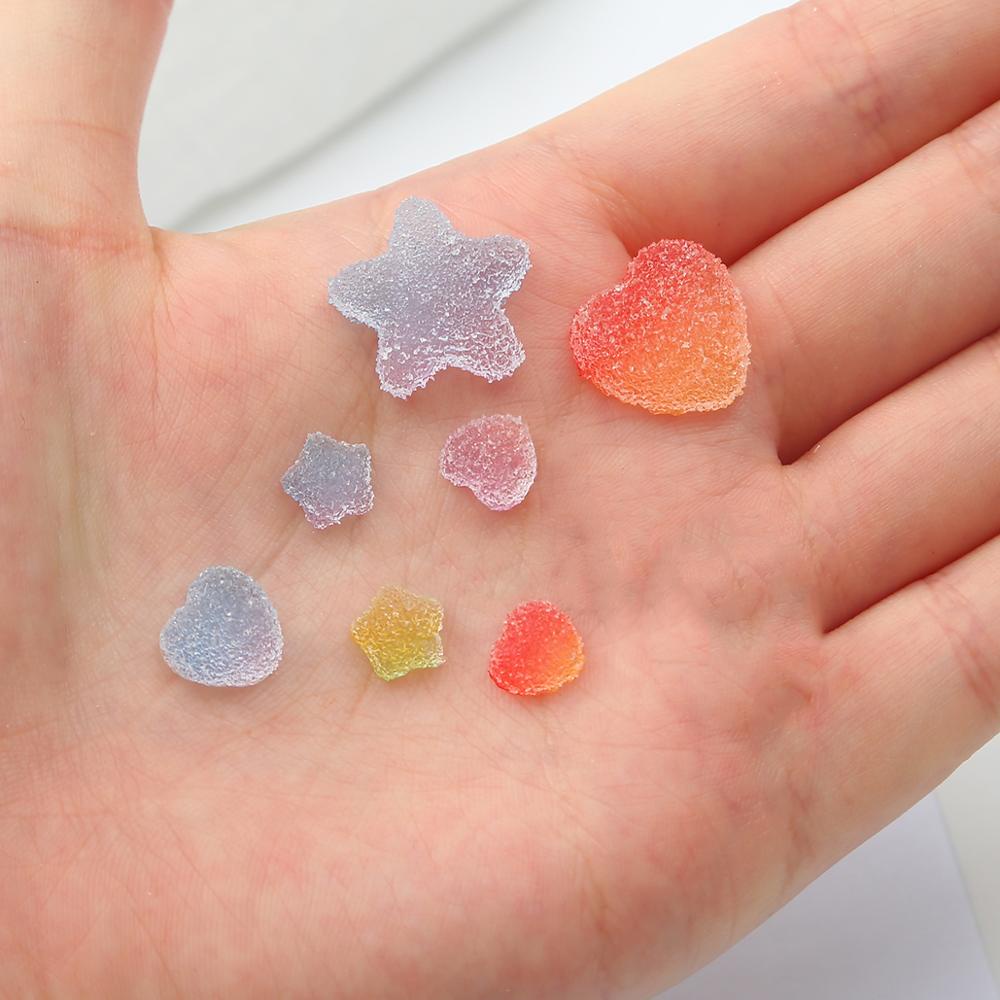 Set 10 / 20 phụ kiện hình trái tim / ngôi sao bằng nhựa dùng để trang trí đIện thoại / kẹp tóc thủ công
