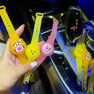 Vòng tay đồ chơi chống muỗi cho bé và cả bố mẹ