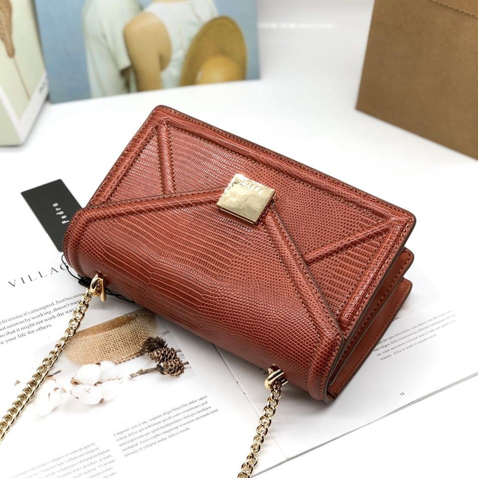 TÚI PEDRO NẮP BÌ THƯ VÂN