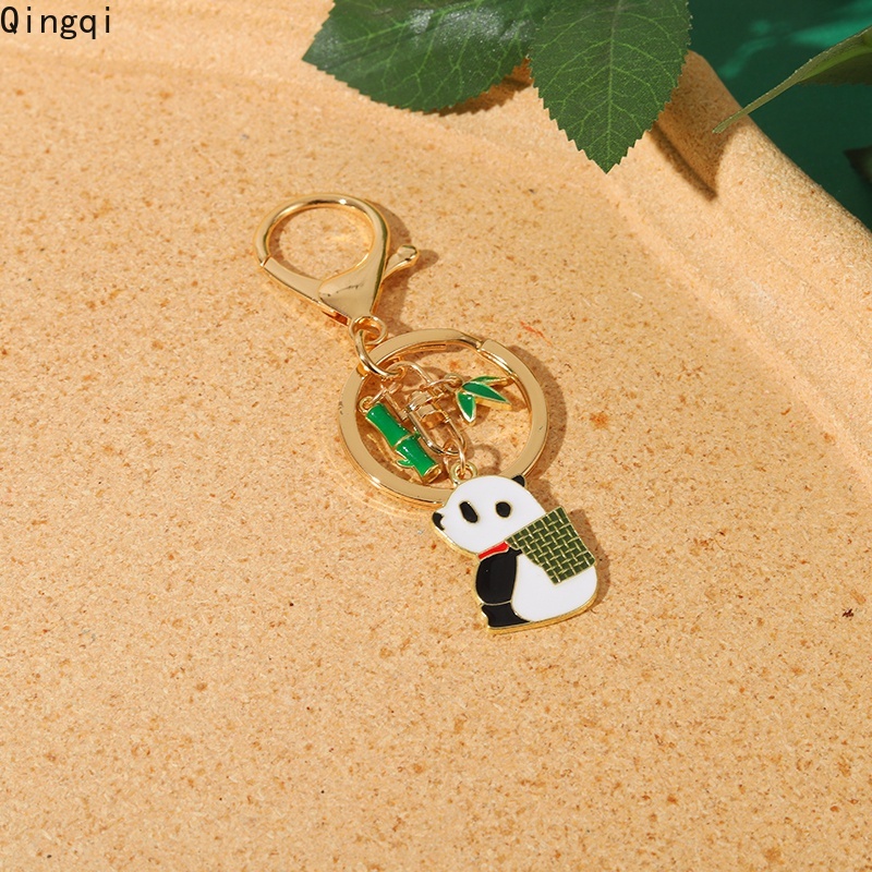 Móc Khóa Miss Zoe Kim Loại Hình Gấu Trúc Dễ Thương