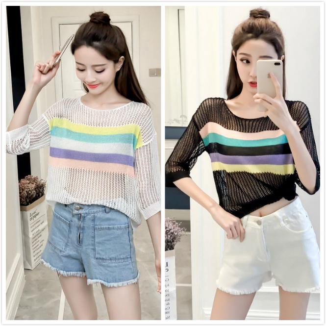 Áo thun dệt kim tay dài hoạ tiết kẻ sọc cho nữ