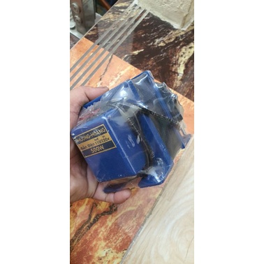 Biến điện 500W vào 220V ra 110V hàng chất lượng cao , lỏi đồng , dộ bền cao , nguồn điện ổn định