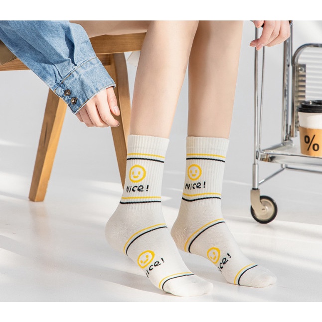 Tất Vớ thể thao cao cổ Mặt Cười, Chữ NICE phong cách trẻ trung, năng động.